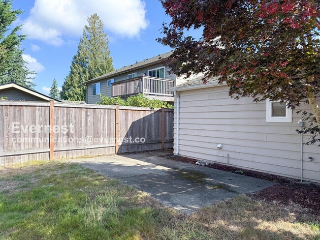 Building Photo - 14504 Ash Way