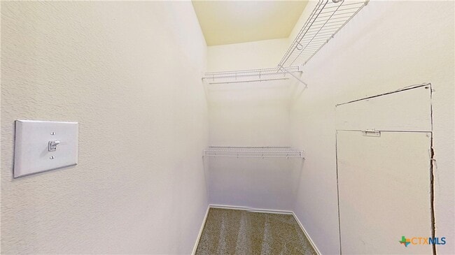 Building Photo - 308 Rinehardt St