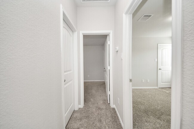 Building Photo - 3230 McDonough Way