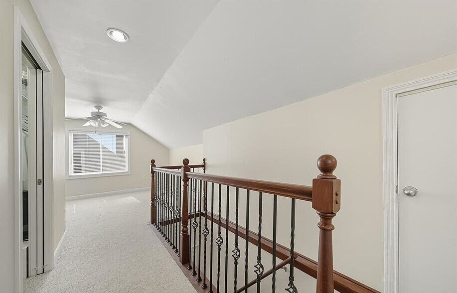 Building Photo - 3311 Ellwood Ave