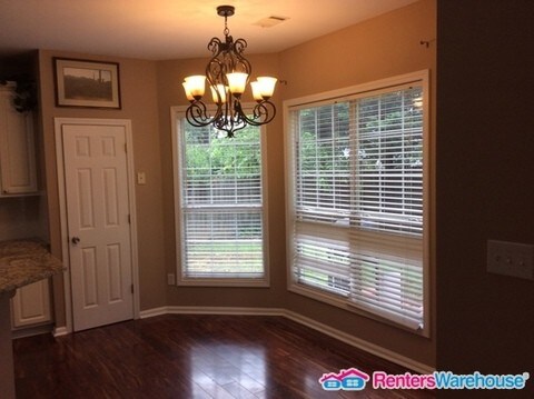 Building Photo - 3939 Berwick Farm Dr