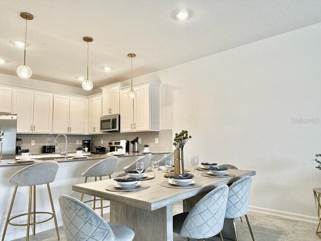 Building Photo - 8867 Cabot Cliffs Dr