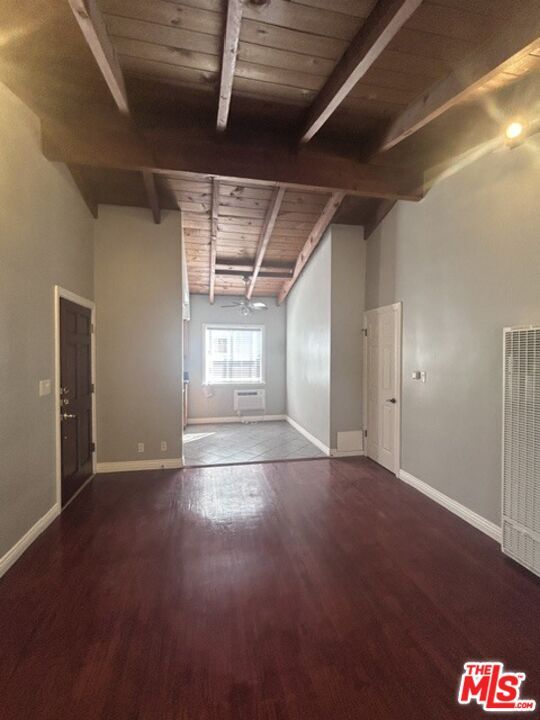 Building Photo - 16144 Sunset Blvd