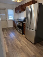 Building Photo - 2922 Sollers Point Rd