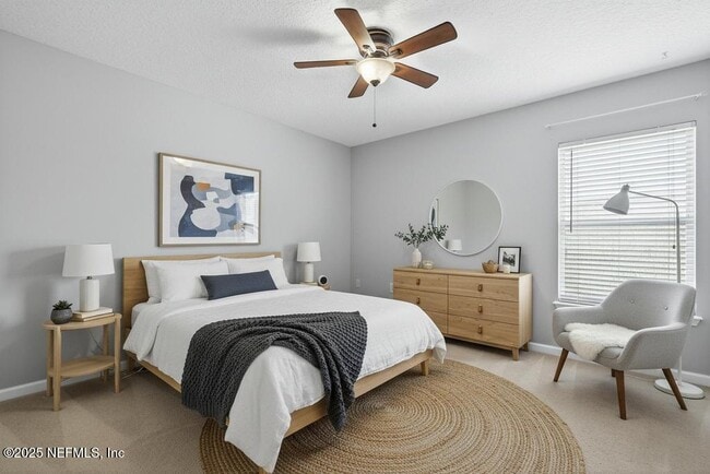 Building Photo - 612 Spruce Creek Rd