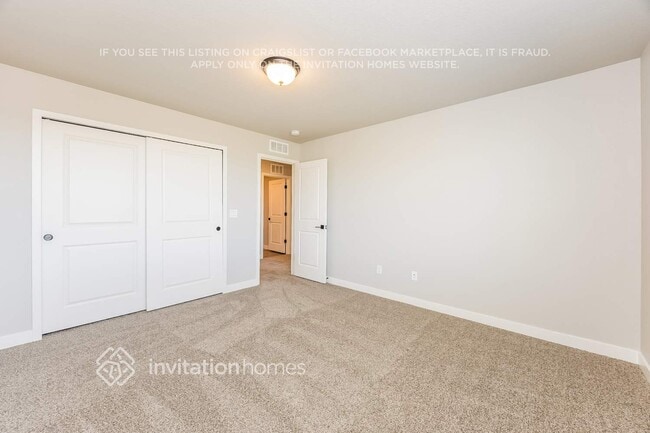 Building Photo - 11257 House Finch Ln