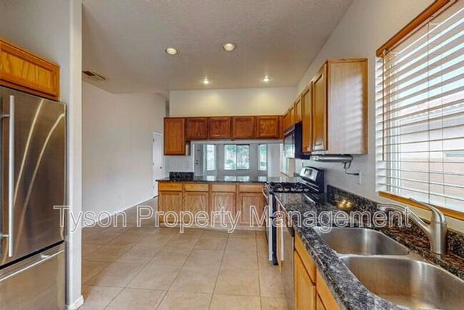 Building Photo - 10008 Rio Corto Ave SW