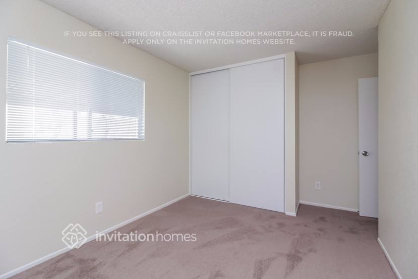 Building Photo - 14310 Agave St