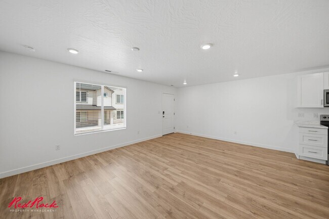 Building Photo - 2775 Rushpink Ln