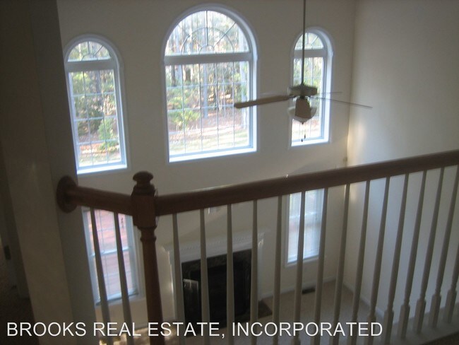 Building Photo - 4 br, 4 bath House - 11678 Winding River Road