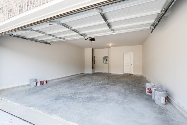 Building Photo - 724 Lanarck Wy