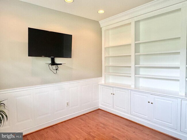 Building Photo - 3500 Germainia Ct