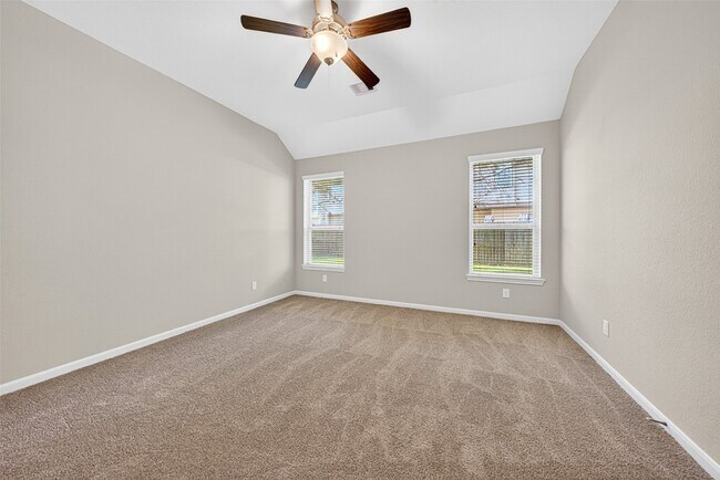 Building Photo - 29122 Parker Trace Dr