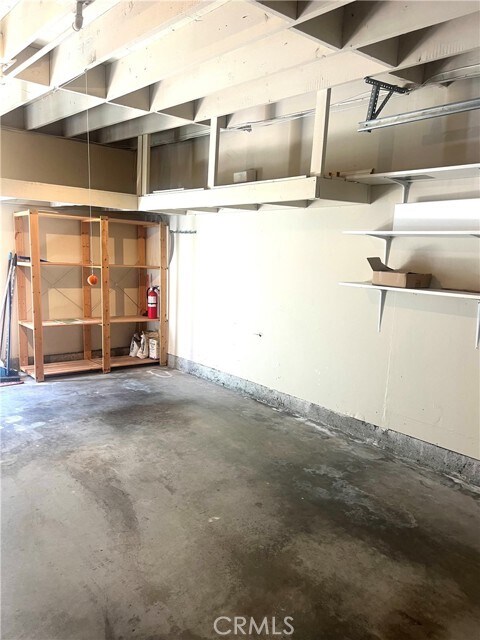 Building Photo - 5052 Hampton Ct