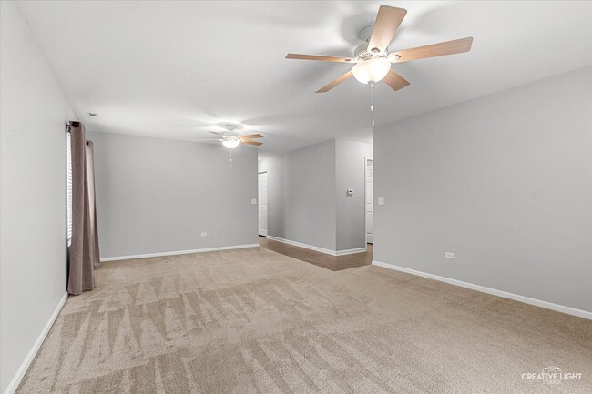 Building Photo - 1260 Oak Grove Ct