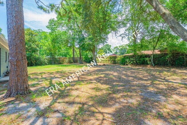 Building Photo - 337 Linda Ln NW