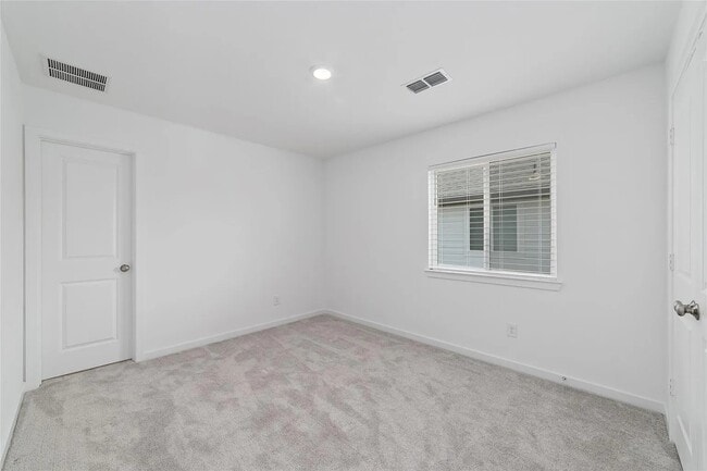 Building Photo - 21650 Lampeter River Ln