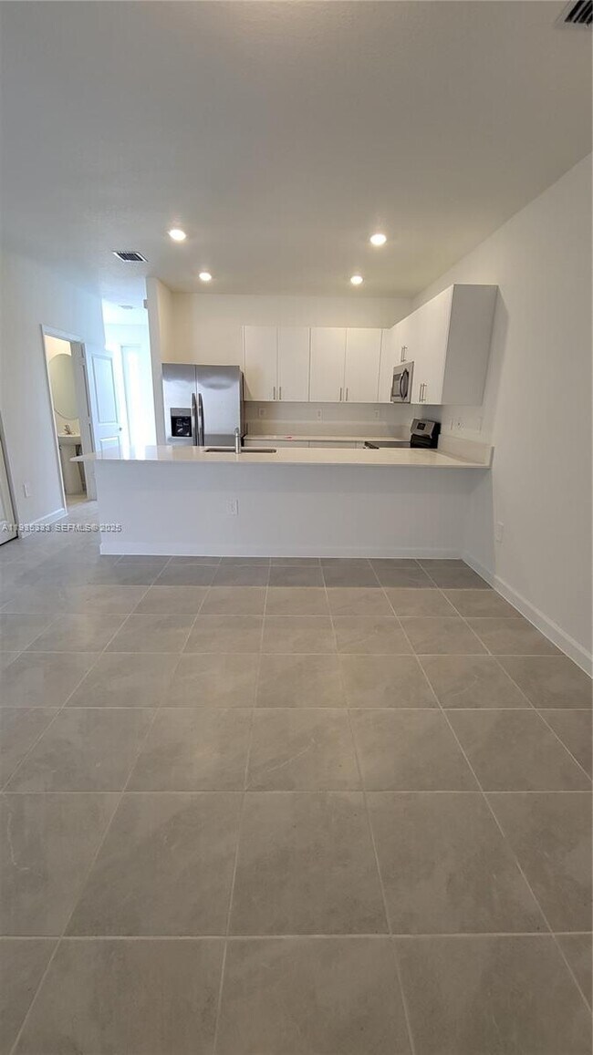 Building Photo - 26430 SW 148th Ct