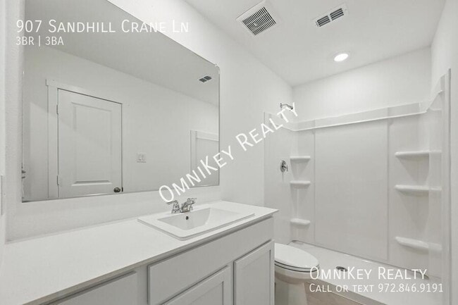 Building Photo - 907 Sandhill Crane Ln