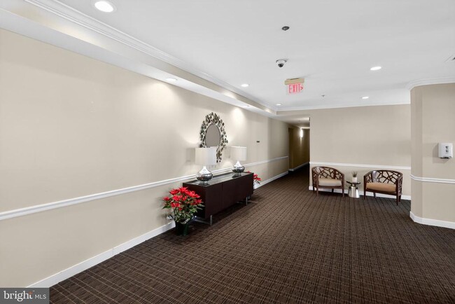 Building Photo - 1200 Braddock Pl