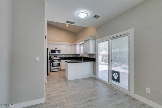Building Photo - 2452 Silver Blossom Ln