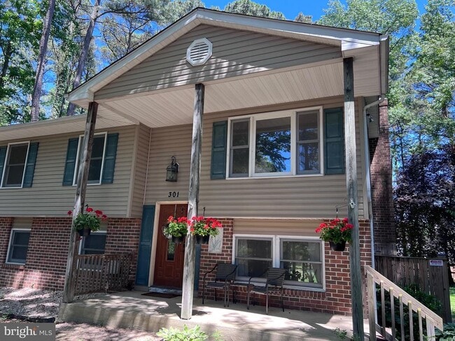 Building Photo - 301 Wicomico Rd