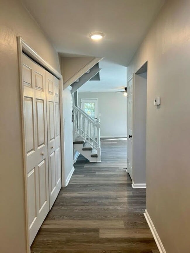 Building Photo - FOR RENT ROSEMONT AREA / VIRGINIA BEACH