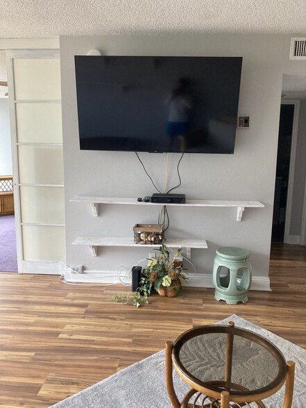 Living room - 84-680 Kili Dr