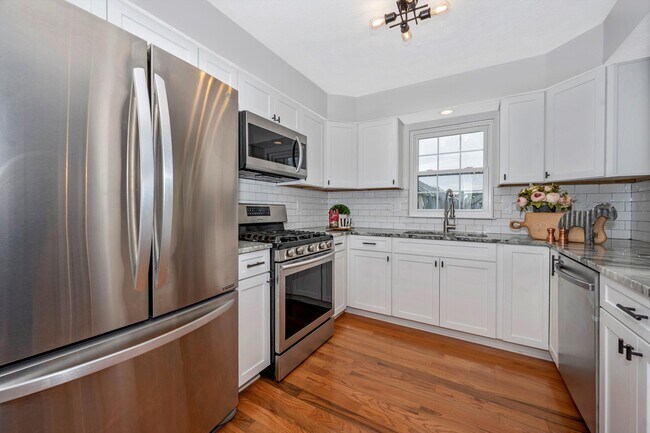 Building Photo - 509 Sugarbush Cir