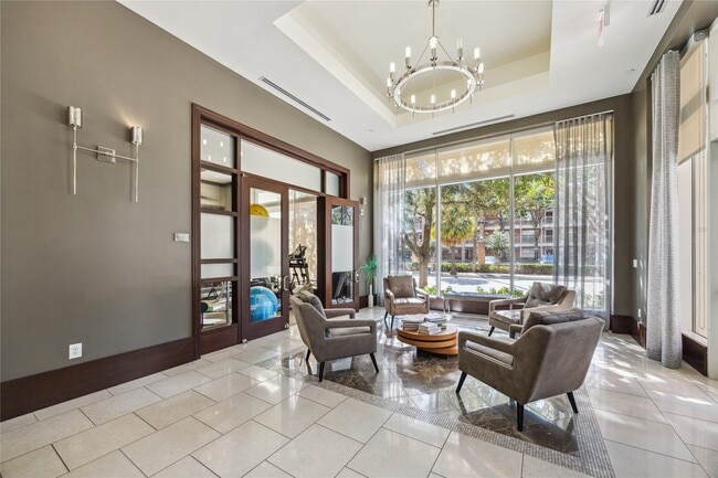 Building Photo - 9870 Gaylord Dr