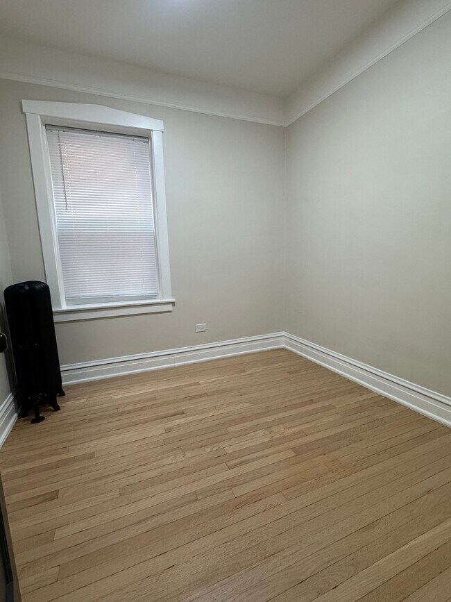 Building Photo - 1807 S 49th Ct