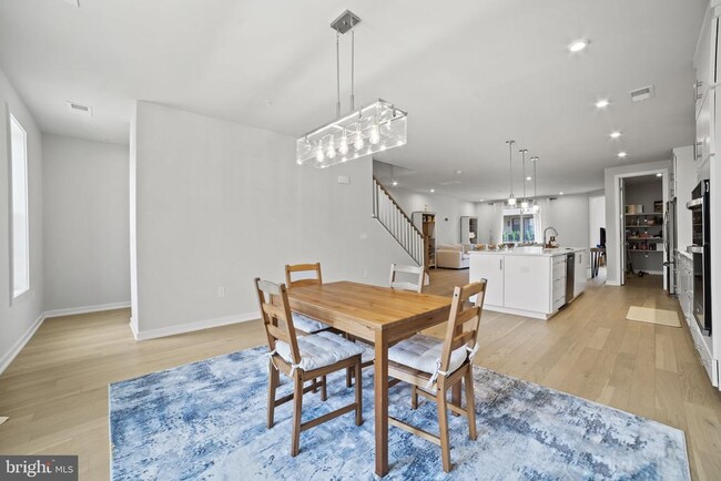 Building Photo - 7546 Sawyer Farm Wy