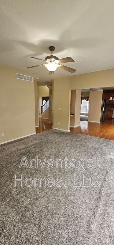 Building Photo - 809 Midjay Dr