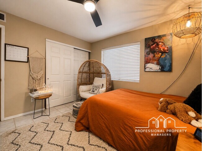 Building Photo - “Stunning 4-Bedroom, 3-Bathroom Solar Home in Rancho Sereno”