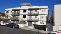 Building Photo - 982 S New Hampshire Ave