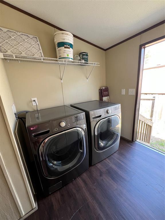 Building Photo - 101 Maple Ln