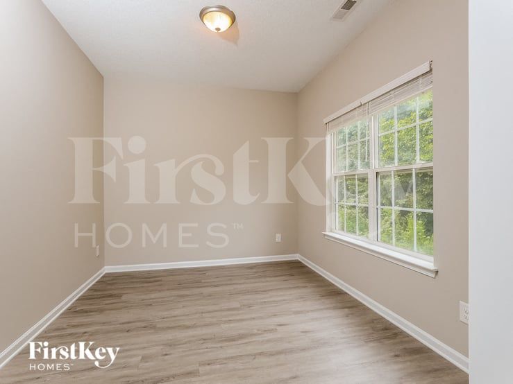 Building Photo - 8319 Knapp Ct