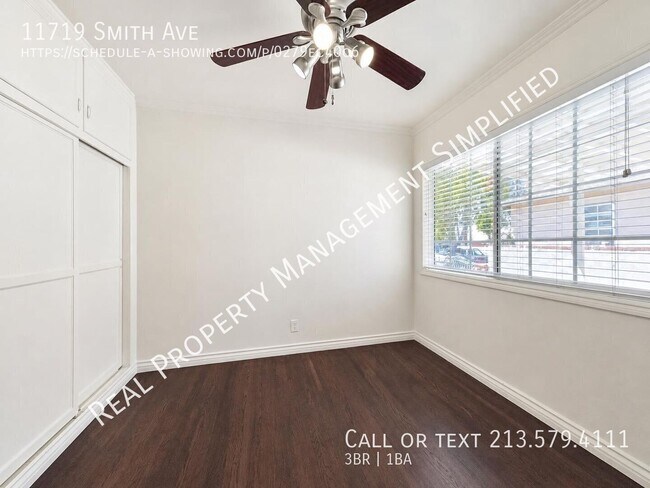 Building Photo - 11719 Smith Ave