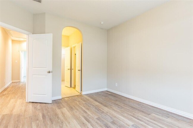 Building Photo - 24131 Cannon Anello Ct