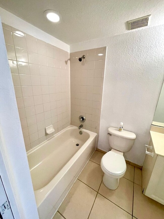 Building Photo - Two bedroom condo in gated Marsh Harbour community