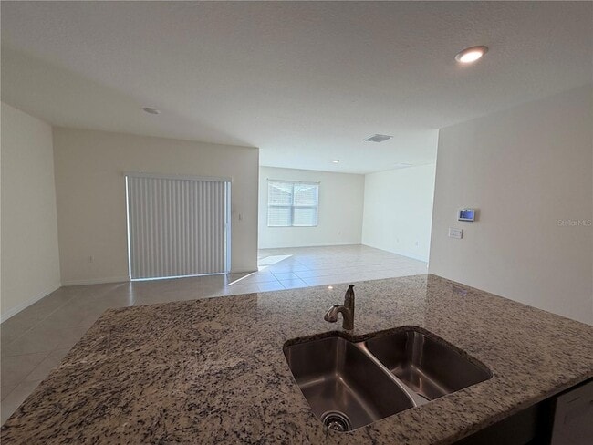 Building Photo - 4657 Bernard Blvd