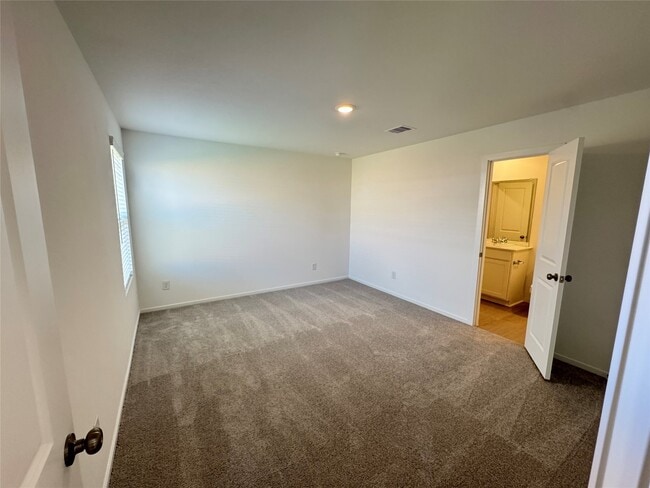 Building Photo - 9014 Rose Pelican Ln