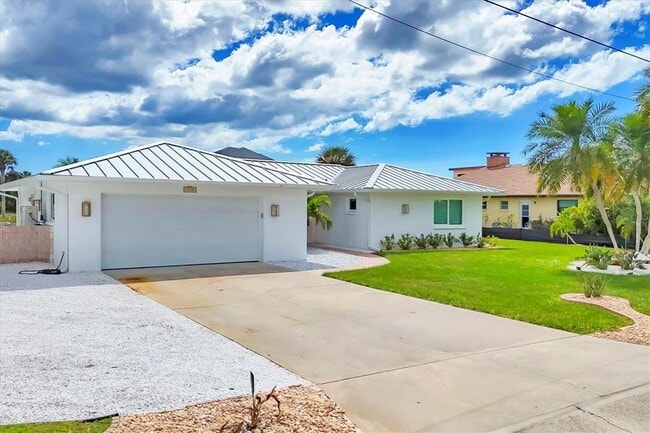 Building Photo - 1915 Pennsylvania Ave