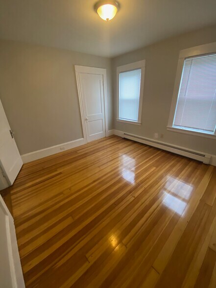 Building Photo - 78 Fort St