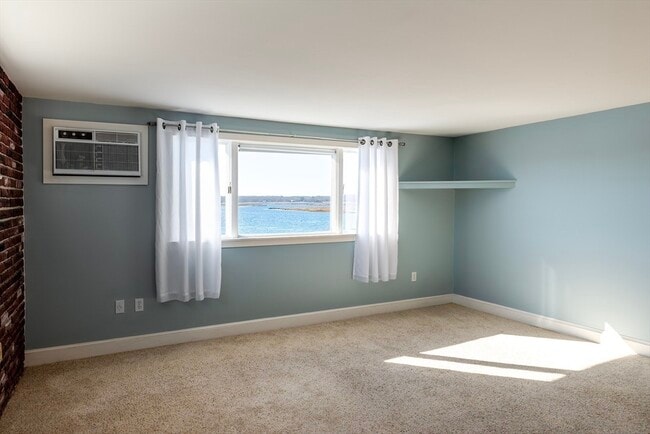 Building Photo - 33 Eagle Hill Rd