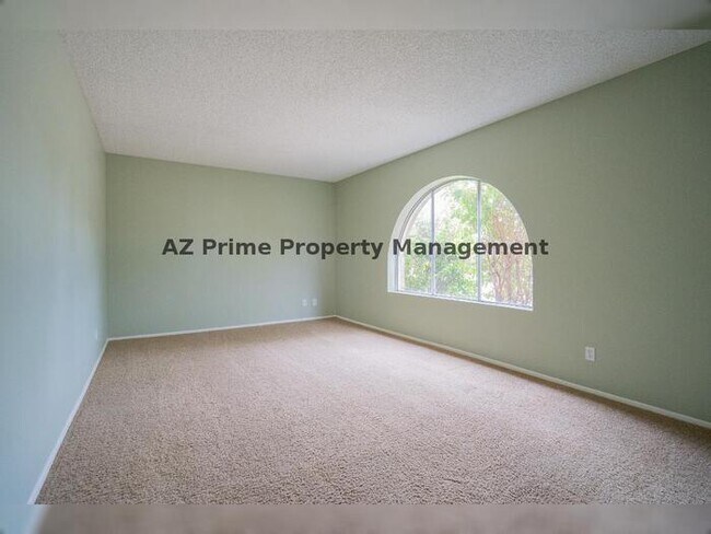 Building Photo - 1473 N Amarillo St