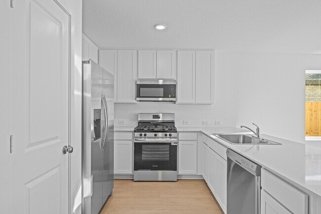 Building Photo - 16615 Rolling Hillside Wy