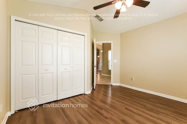 Building Photo - 2427 Cimmaron Ash Way