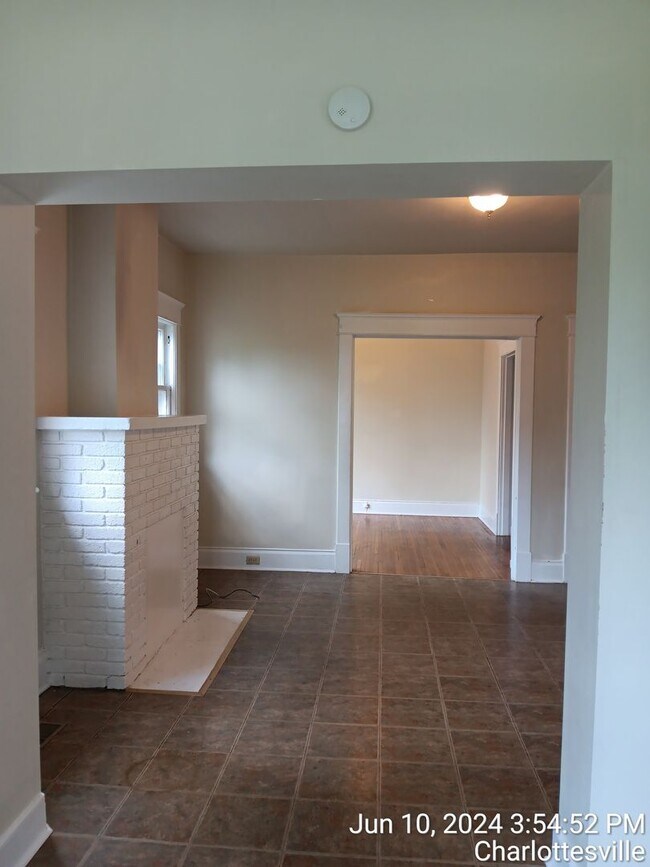 Building Photo - 109 Observatory Ave