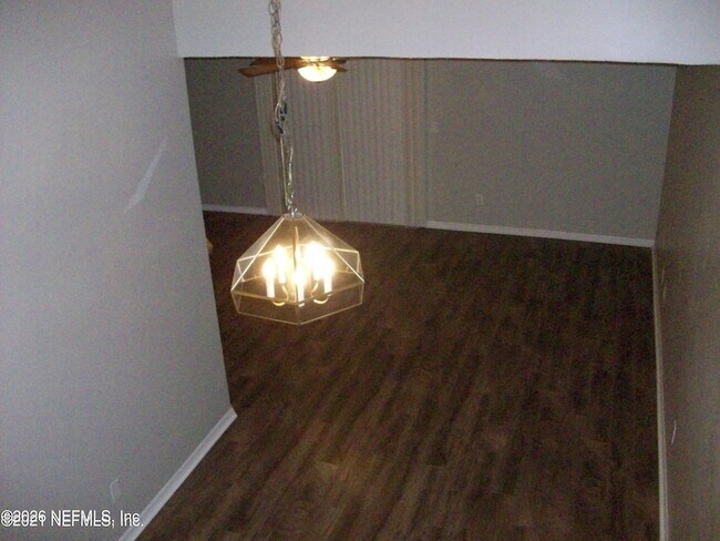 Building Photo - 5860 Liska Dr